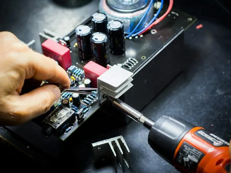 Amplifikatör devre kartının onarımı